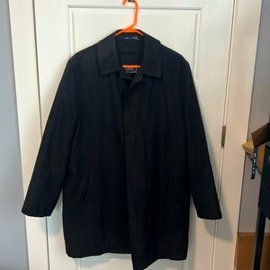 Men’s (S) black overcoat with removable lining